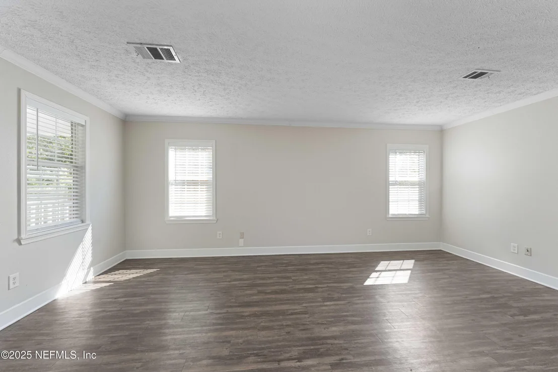 Photo of 103 CHAPIN Street