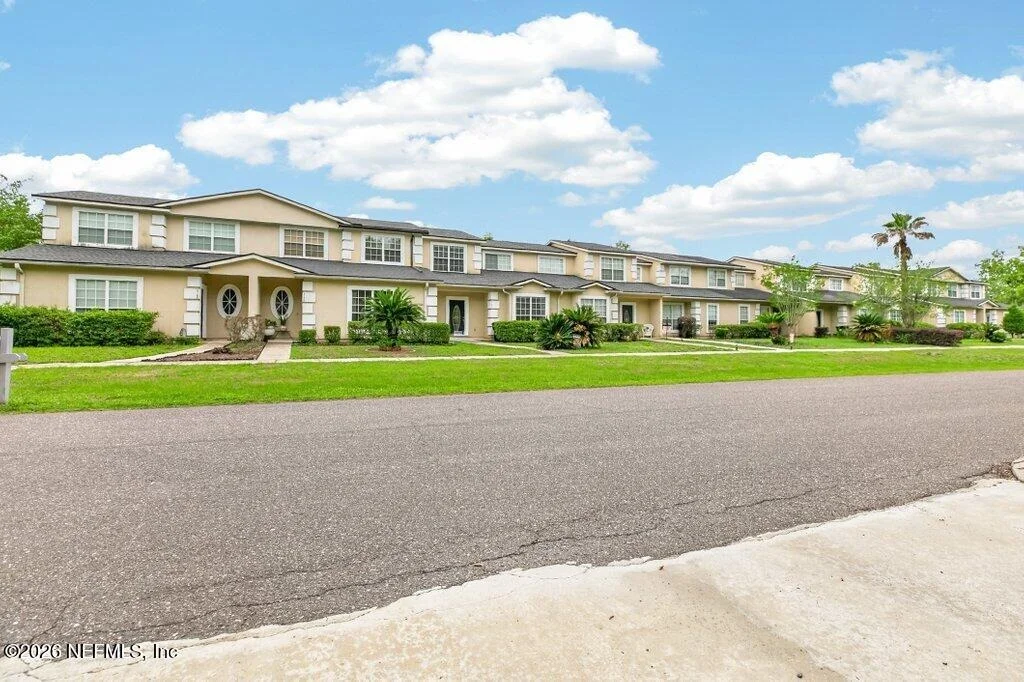 Photo of 3152 RAVINES Road