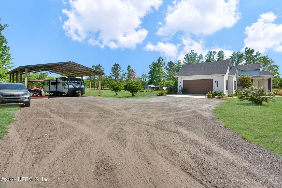 Photo of 57353 SANDY OAKS Lane