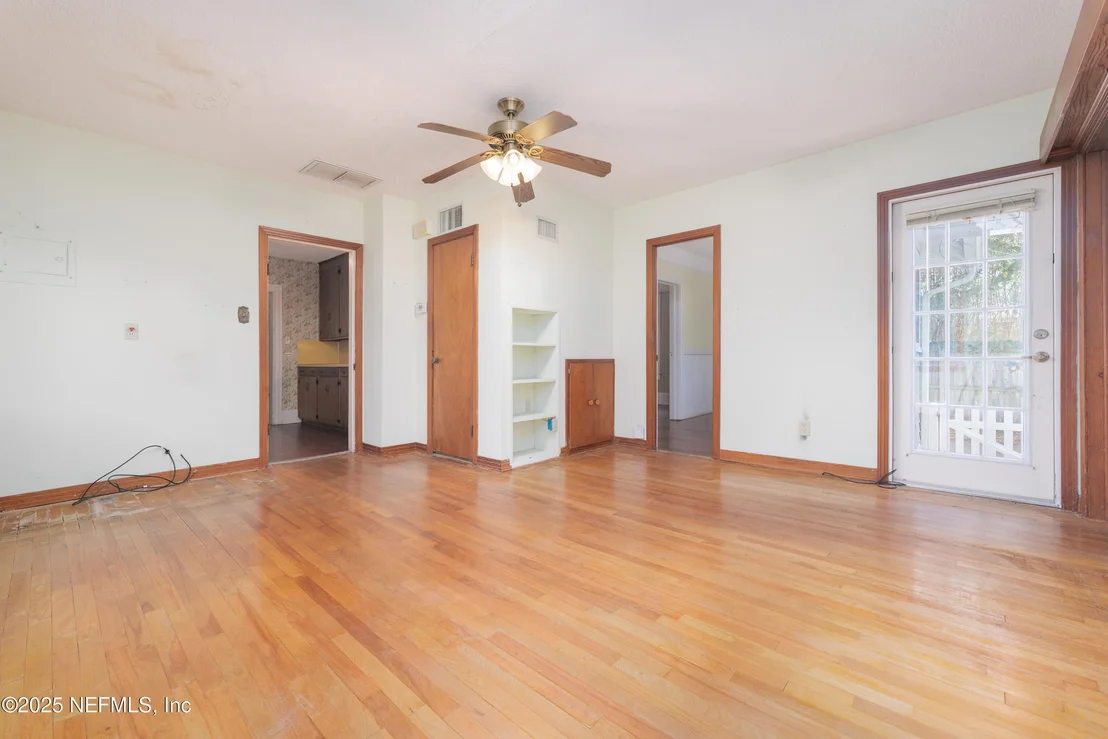 Photo of 4 FLETCHER Lane