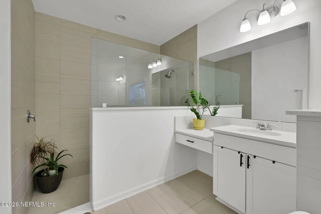 Photo of 523 WINDLEY Drive