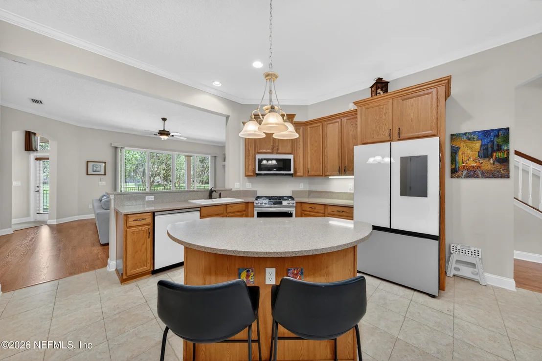 Photo of 1439 BARRINGTON Circle