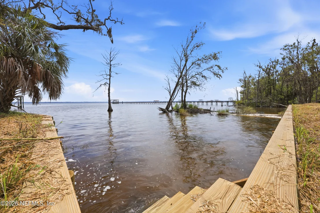Photo of 4661 RAGGEDY POINT Road