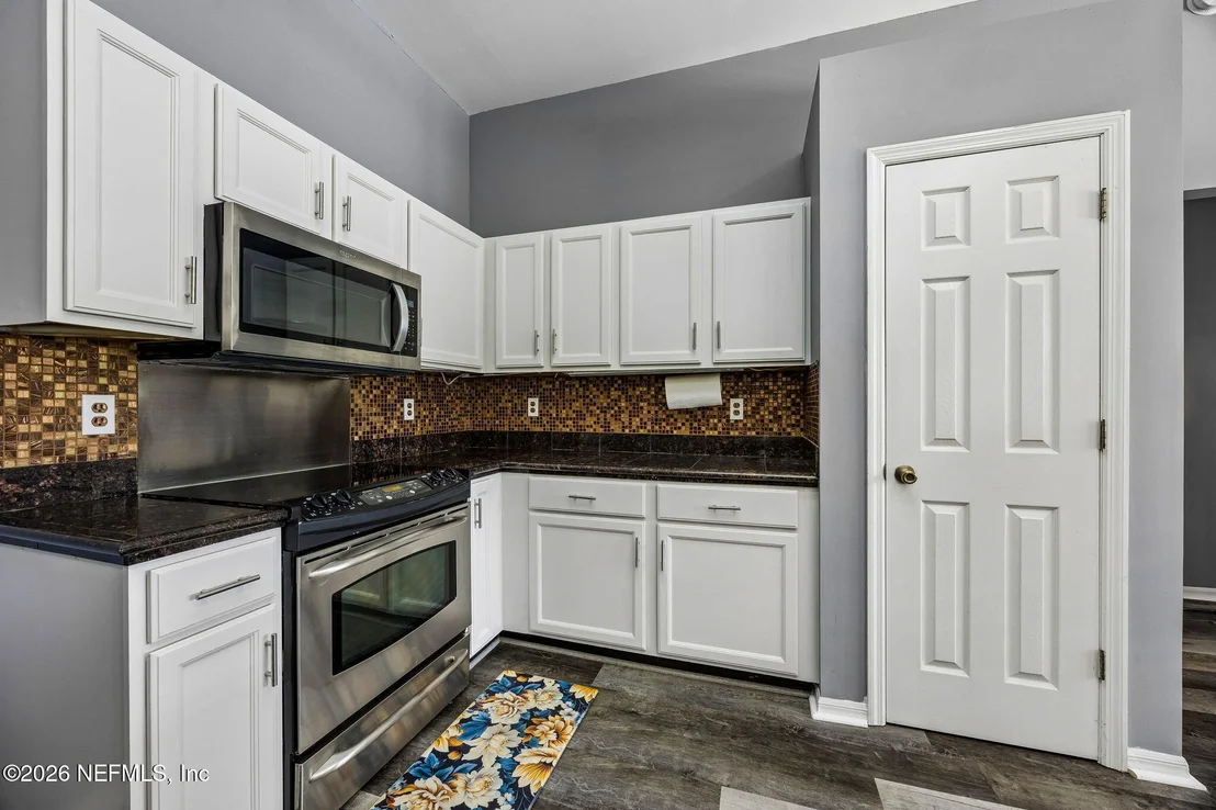 Photo of 1537 MAPLE LEAF Lane