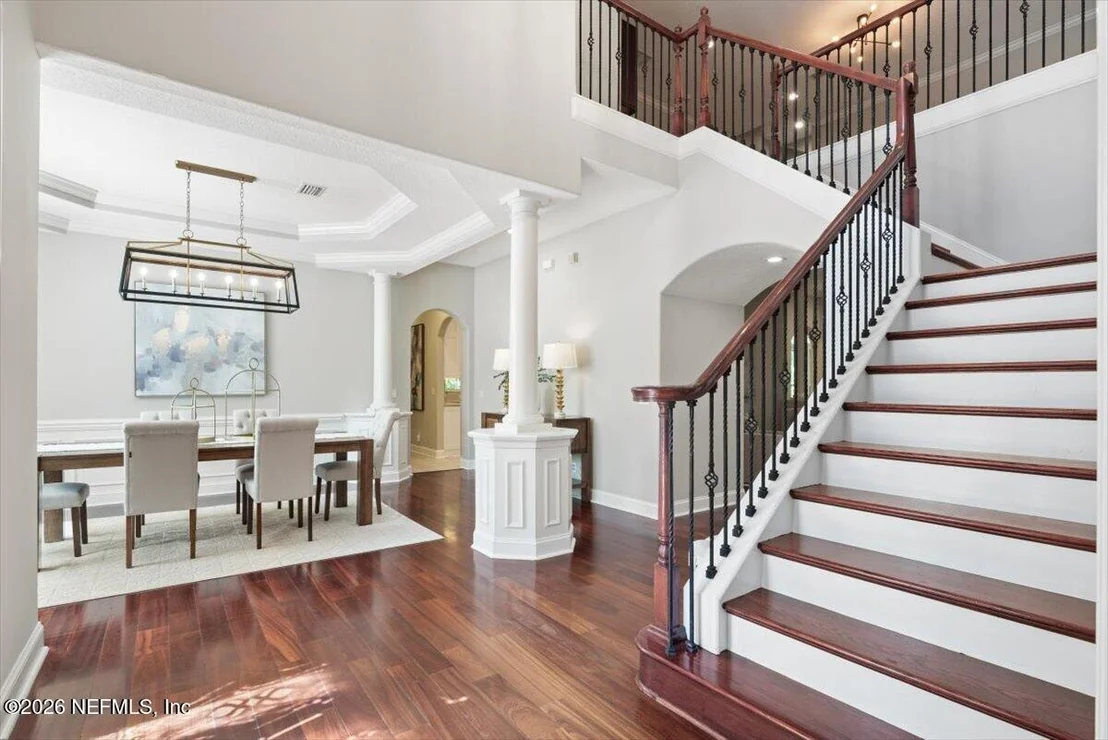 Photo of 240 ST JOHNS FOREST Boulevard