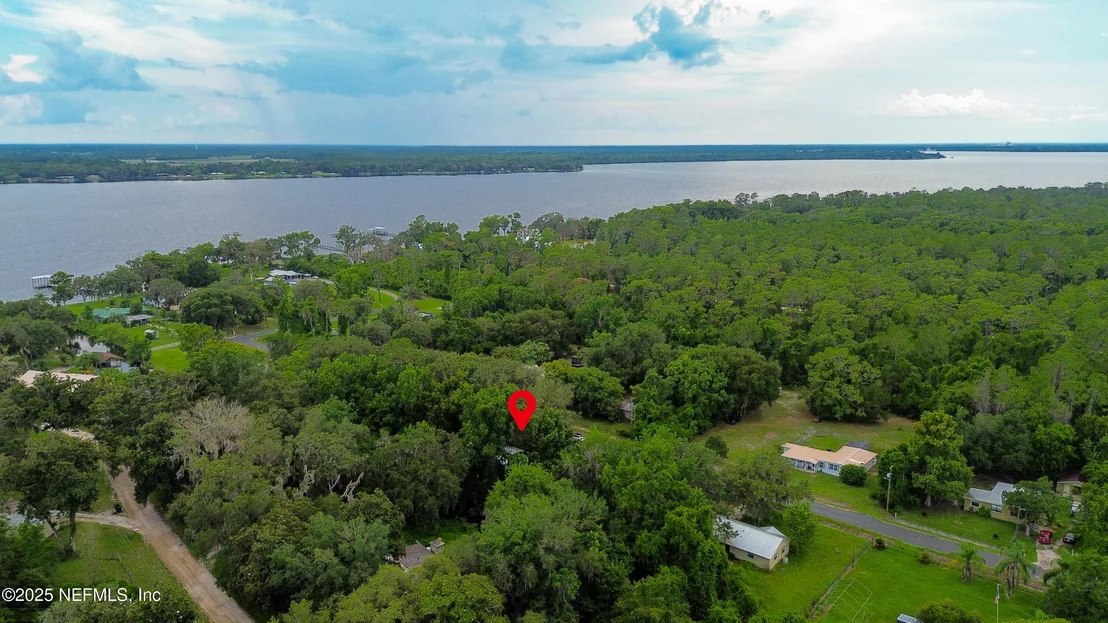 Photo of 112 RIVER RD Drive