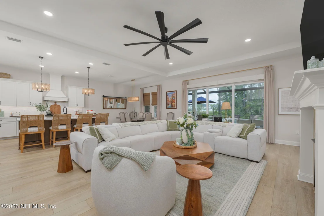 Photo of 431 PINE LEAF Drive
