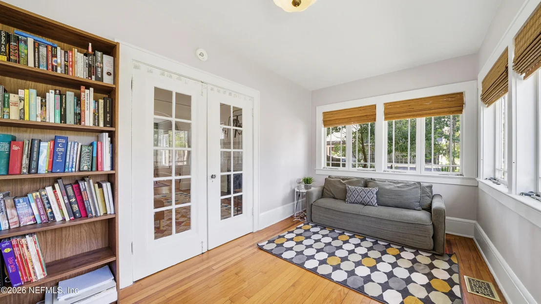Photo of 1544 TALBOT Avenue