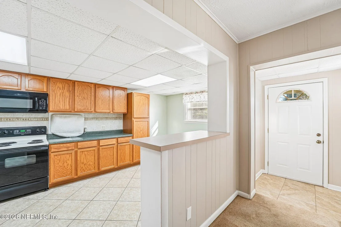 Photo of 10465 STONE Road