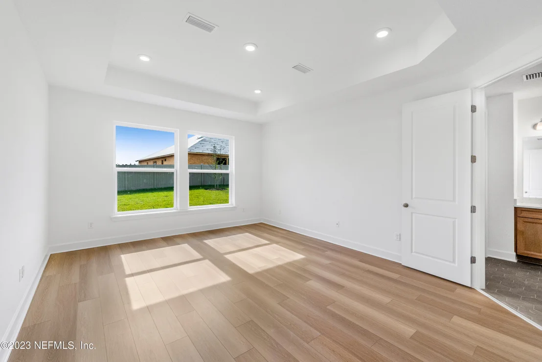 Photo of 25 SHIPMAN Court