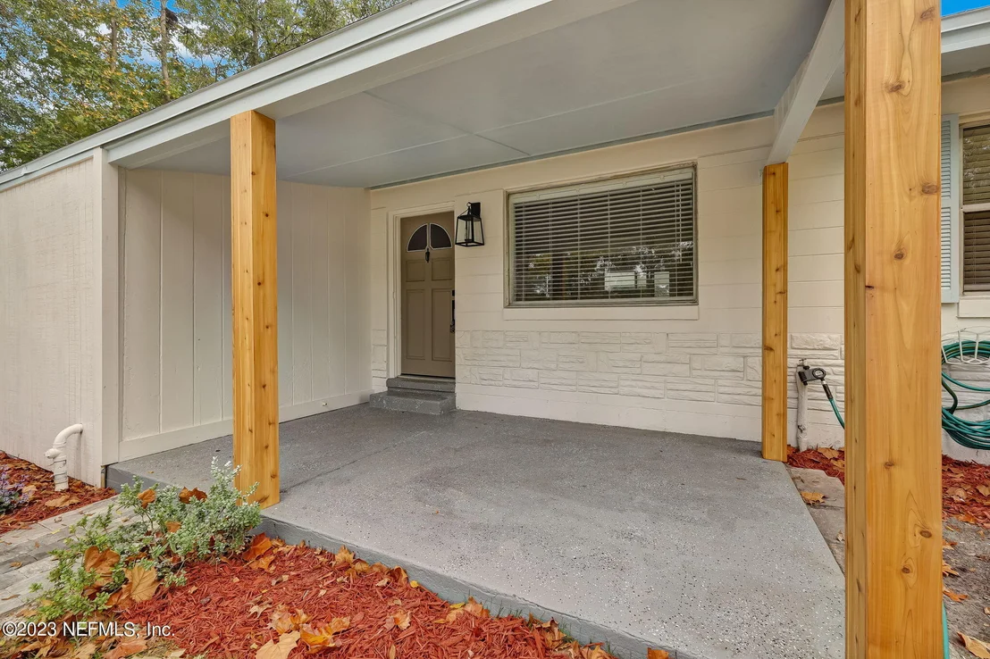 Photo of 6816 CINDERELLA Road