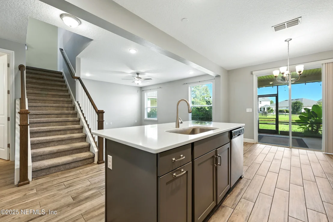 Photo of 474 CONVEX Lane