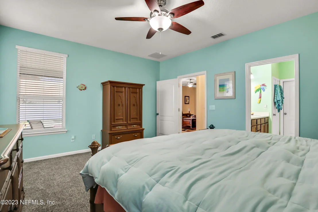 Photo of 724 BRIAR VIEW Drive