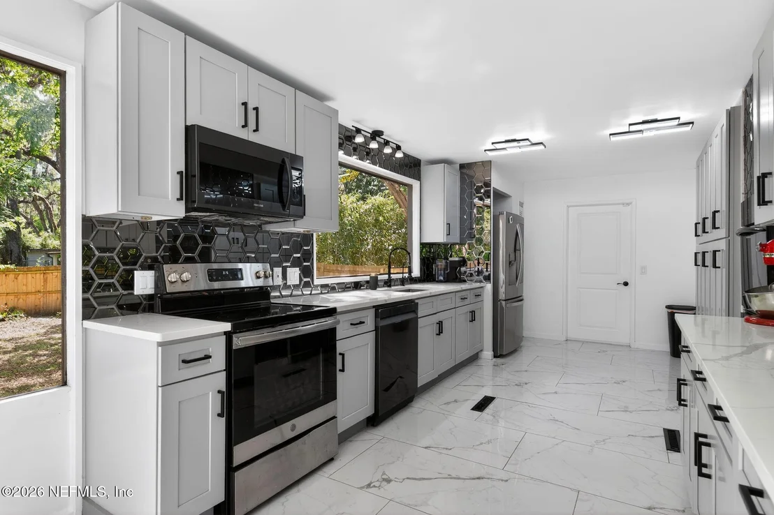Photo of 2970 SHADY Drive