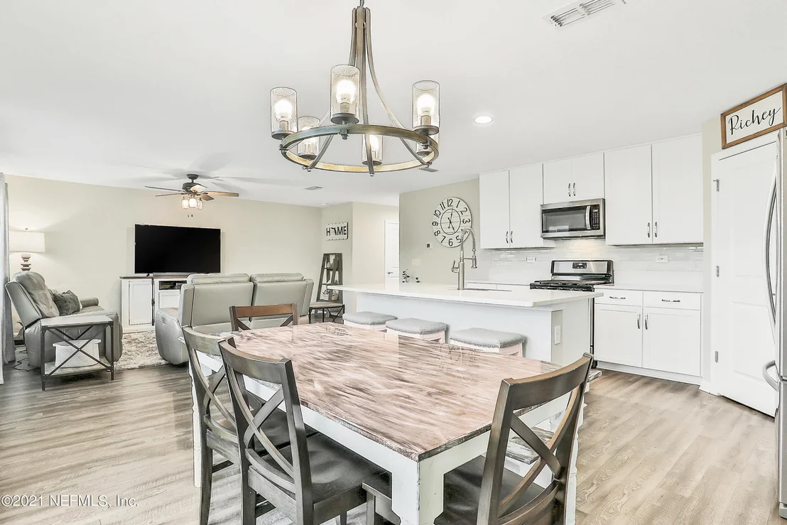 Photo of 20 MOORCROFT Way