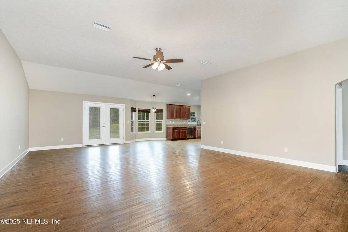 Photo of 52185 ALBANY Place