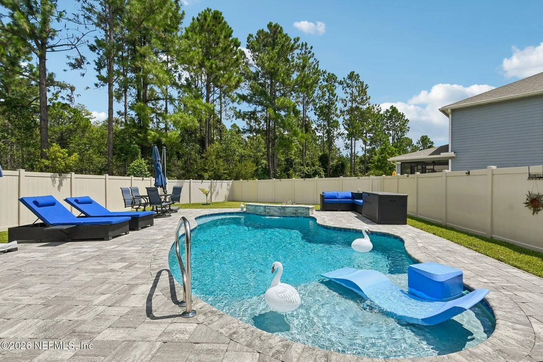 Photo of 8053 GUILD Way