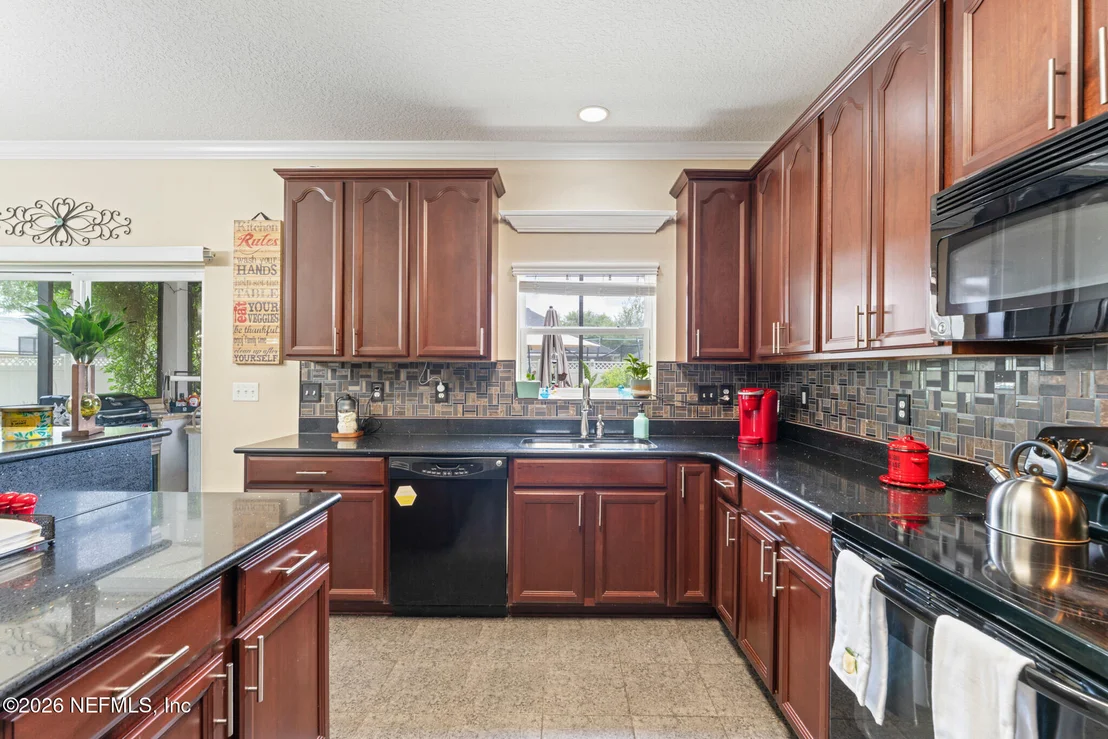 Photo of 425 FORT DRUM Court