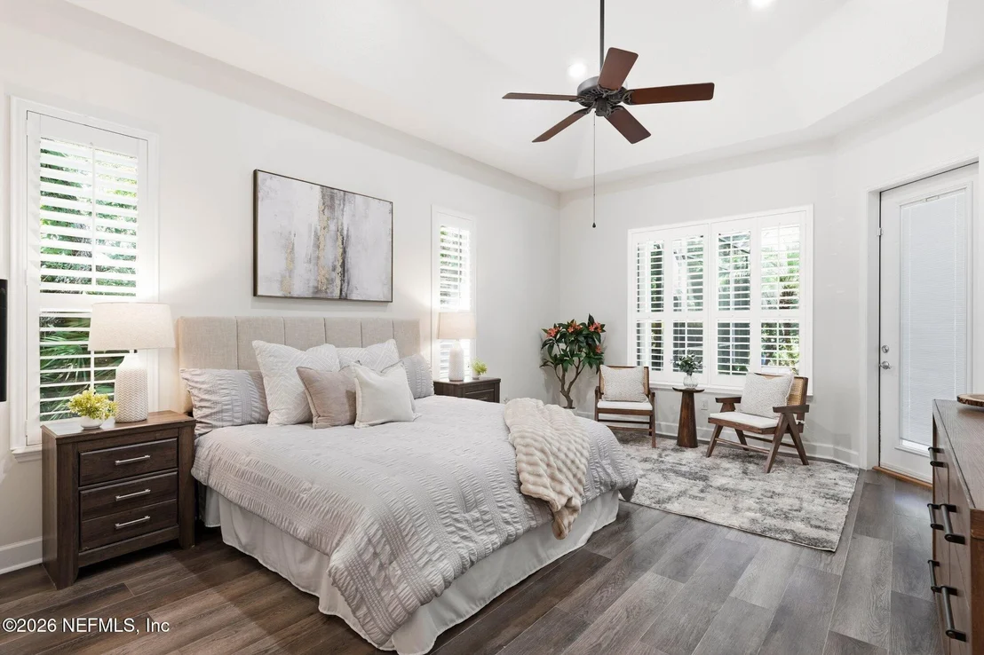 Photo of 215 PARKSIDE Drive