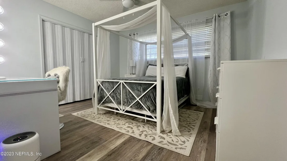 Photo of 45434 CIRCLE Drive