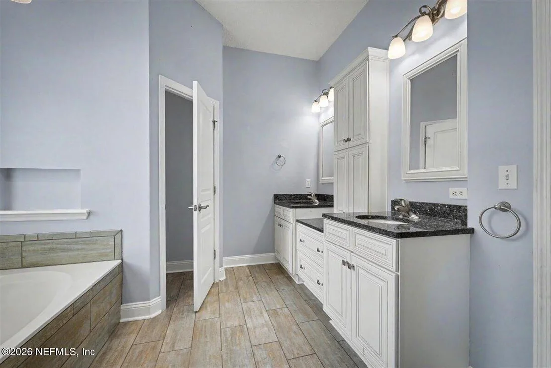 Photo of 1028 MEADOW VIEW Lane