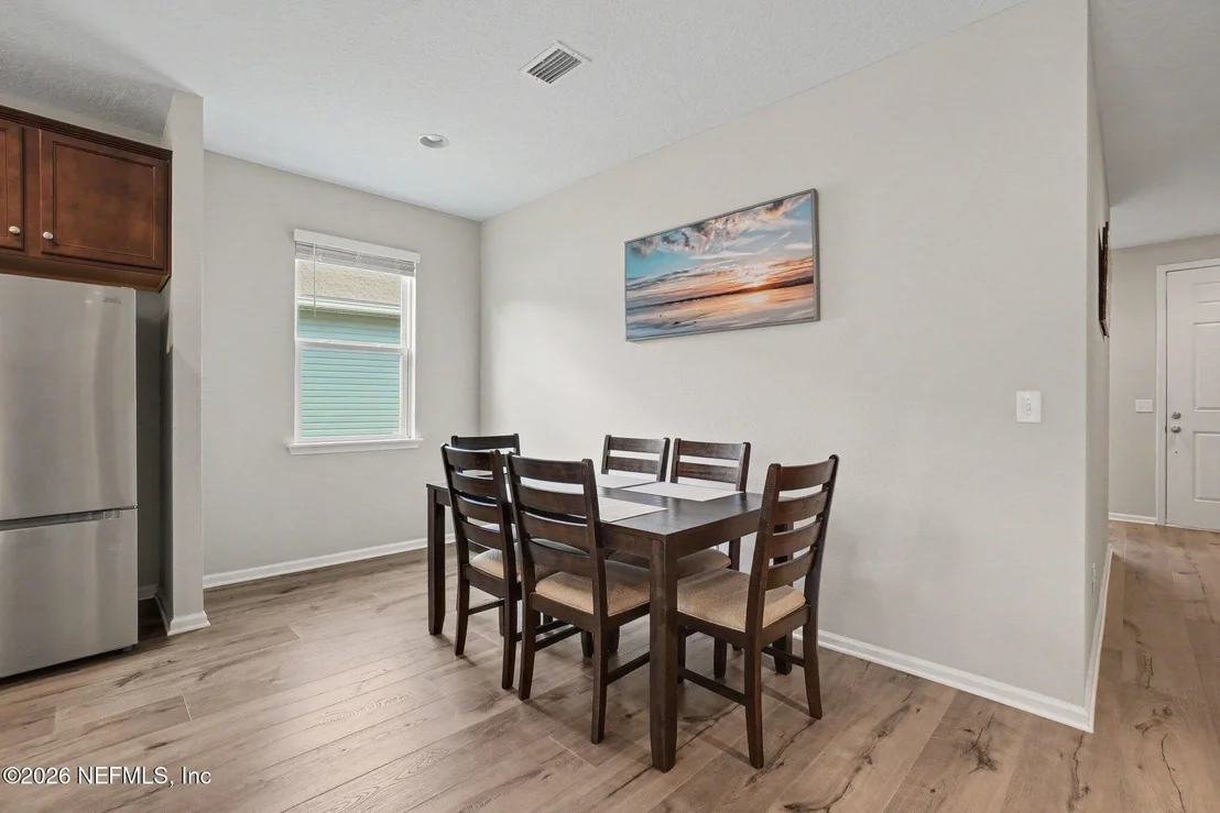 Photo of 4630 PINE RIDGE Parkway