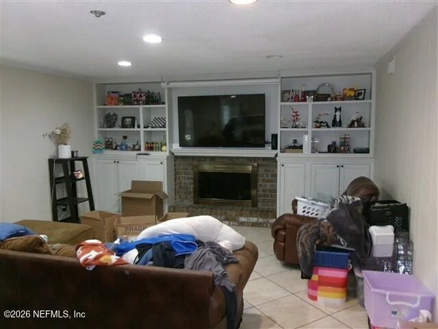Photo of 599 GULFSTREAM Circle S