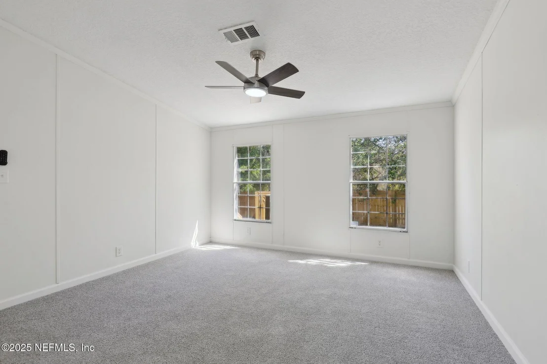 Photo of 606 JACKSON Road