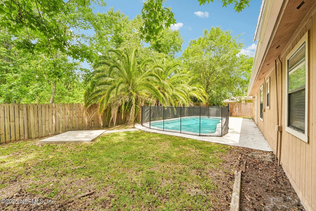 Photo of 1818 FARM Way