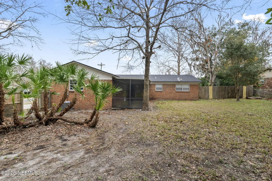 Photo of 432 NEPTUNE Road