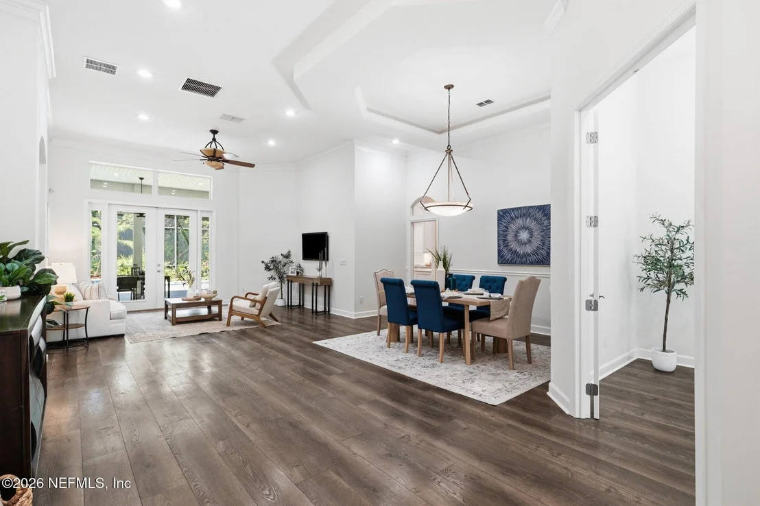 Photo of 215 PARKSIDE Drive