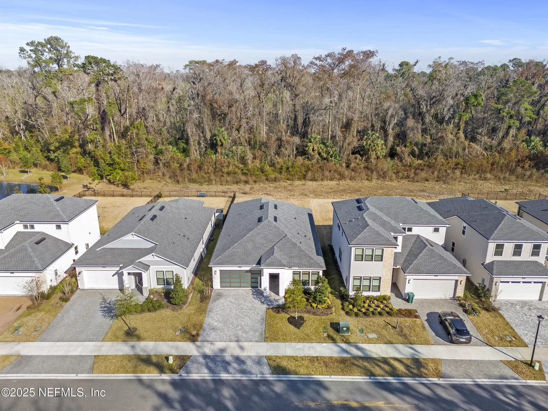 Photo of 9819 FILAMENT Boulevard