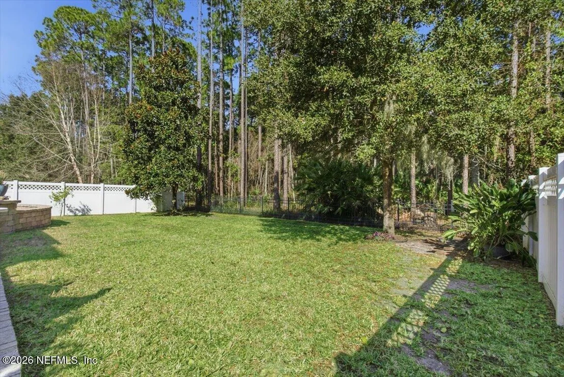 Photo of 184 ROCKCREEK Drive