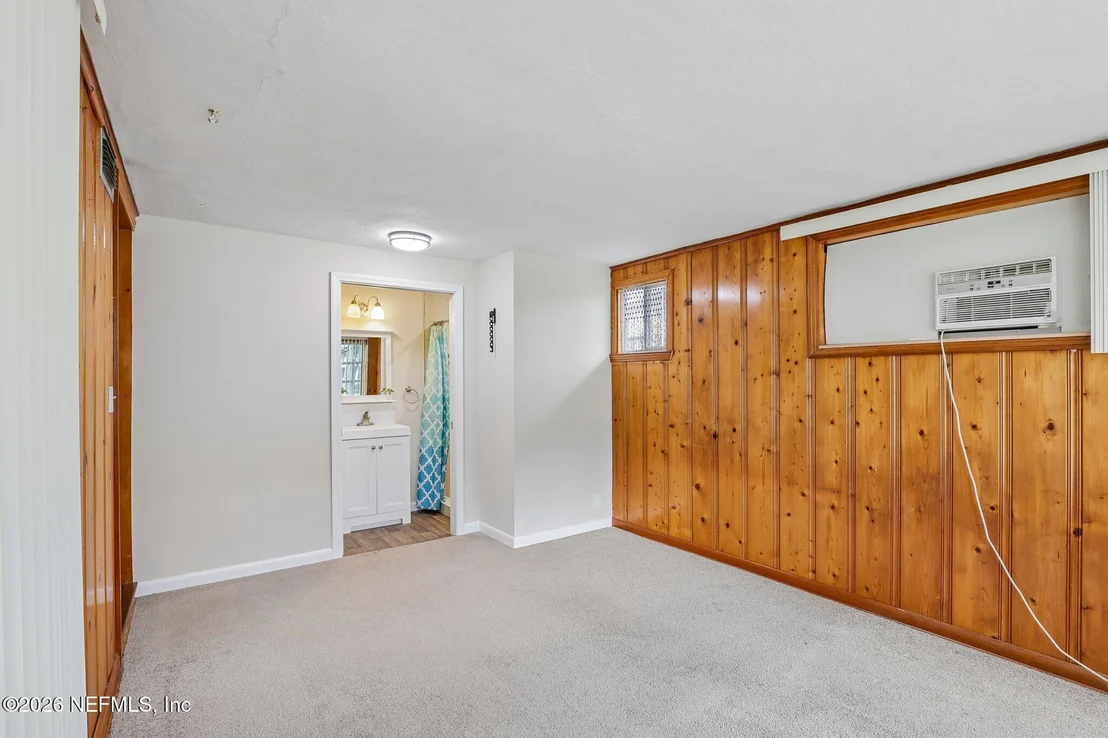 Photo of 2344 BAYVIEW Road