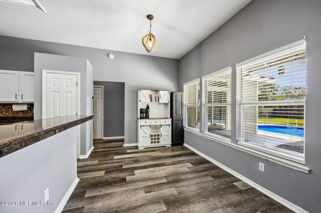 Photo of 1537 MAPLE LEAF Lane