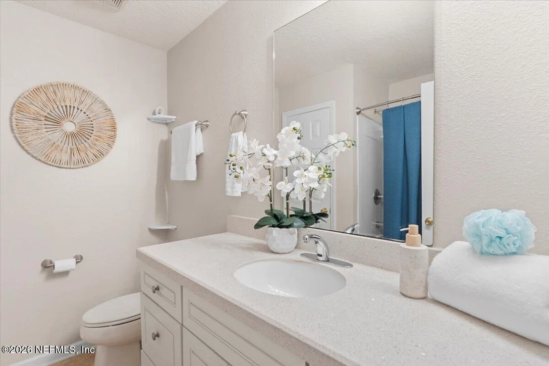 Photo of 1160 NOCHAWAY Drive