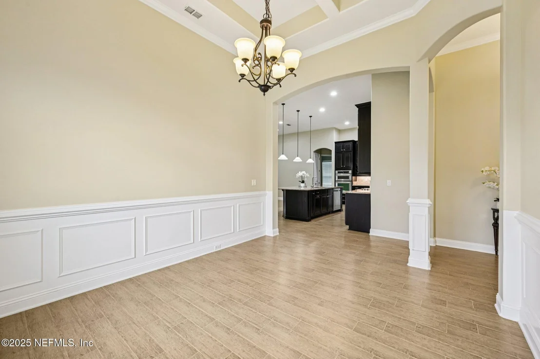 Photo of 403 WILLOW WINDS Parkway