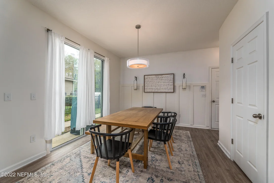 Photo of 360 VINEYARD Lane