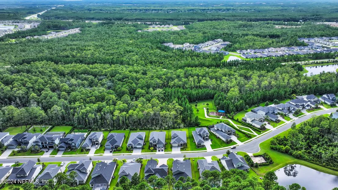 Photo of 10385 SILVERBROOK Trail