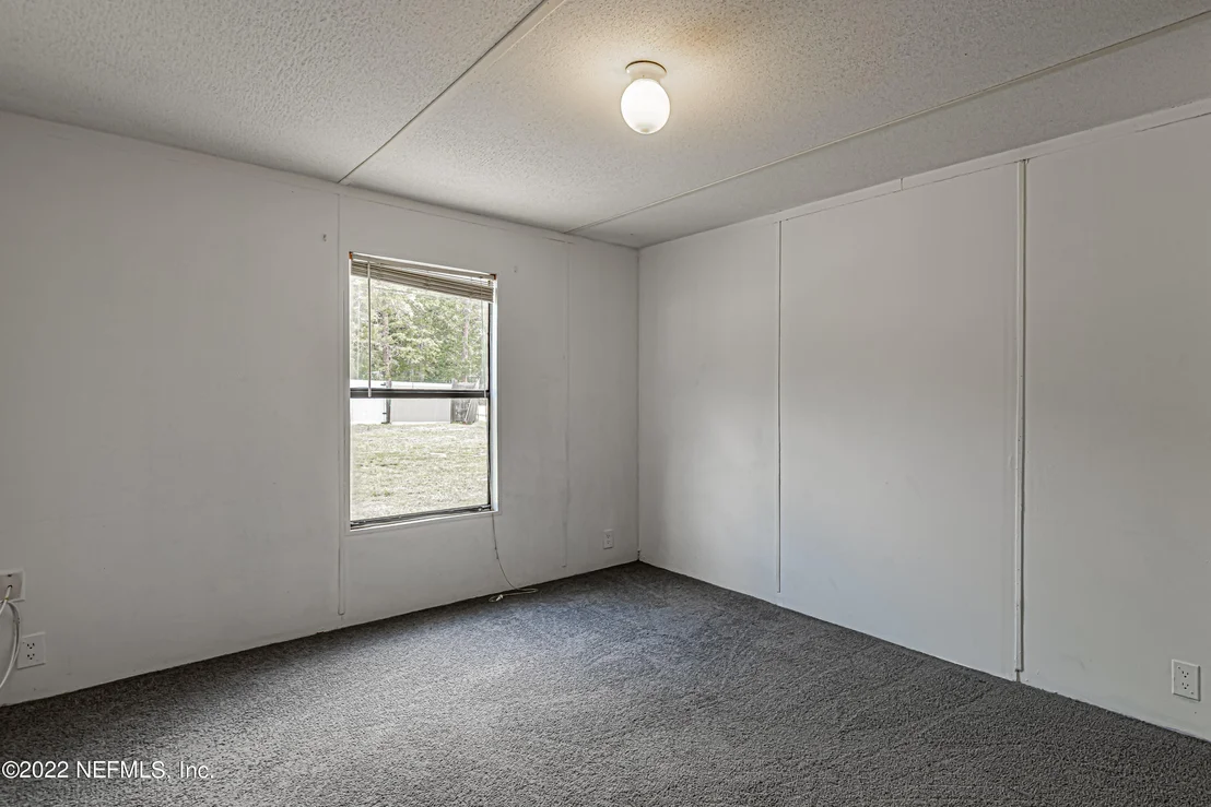 Photo of 65 PEPPERMINT Avenue