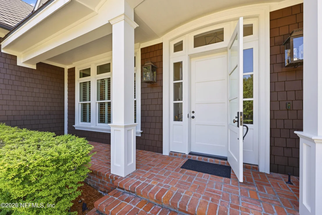 Photo of 1030 MAPLE Lane