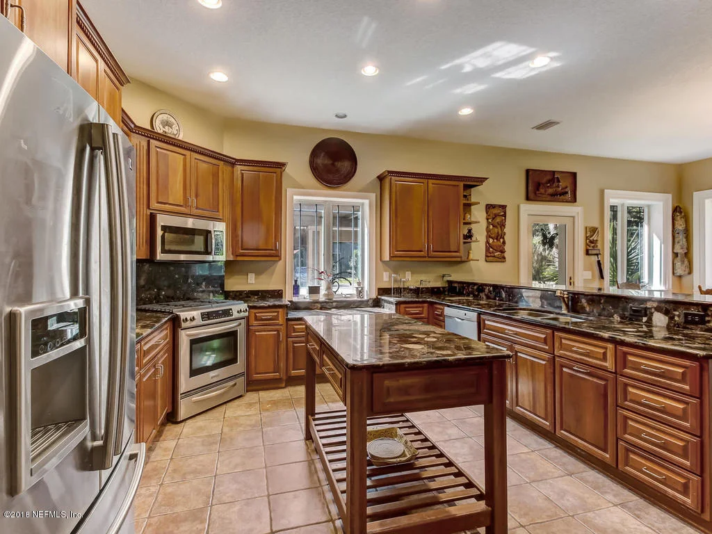 Photo of 595 W RIVER Road