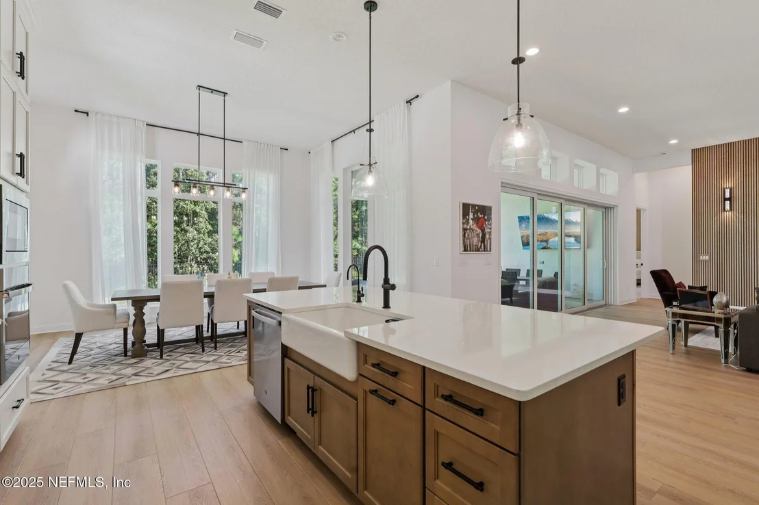 Photo of 3089 SPIRO Circle