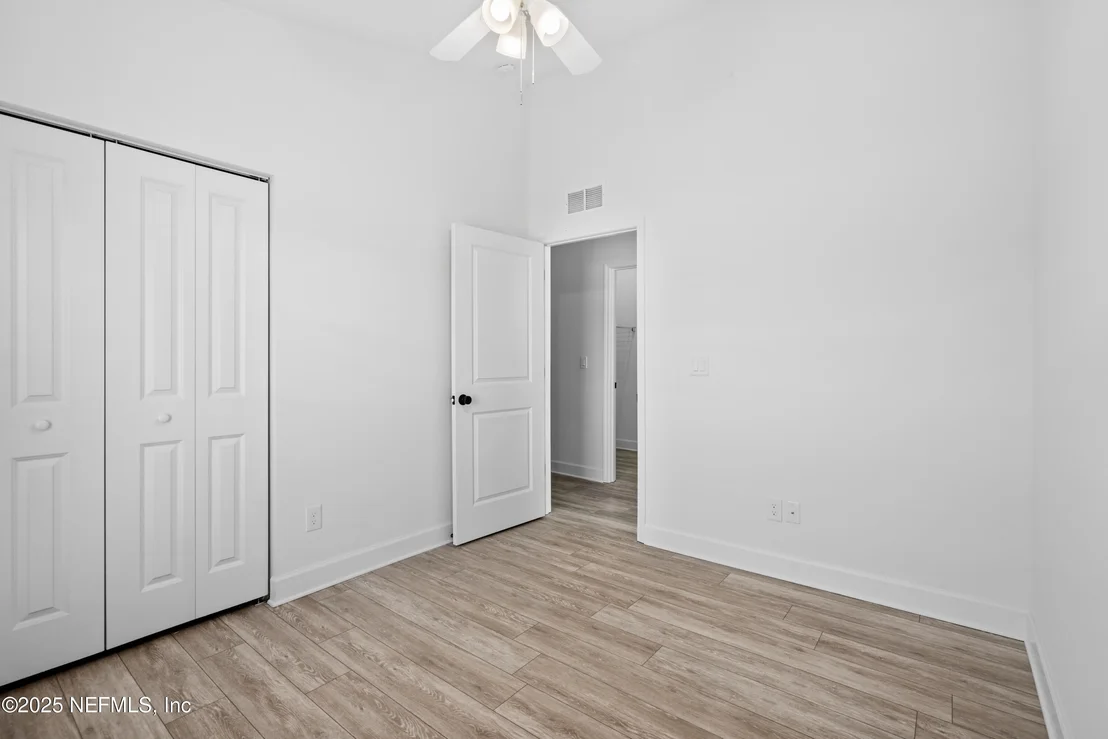 Photo of 908 KENNEDY Drive