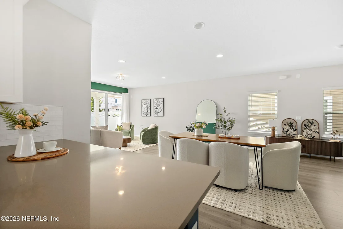 Photo of 542 SILVER LANDING Drive