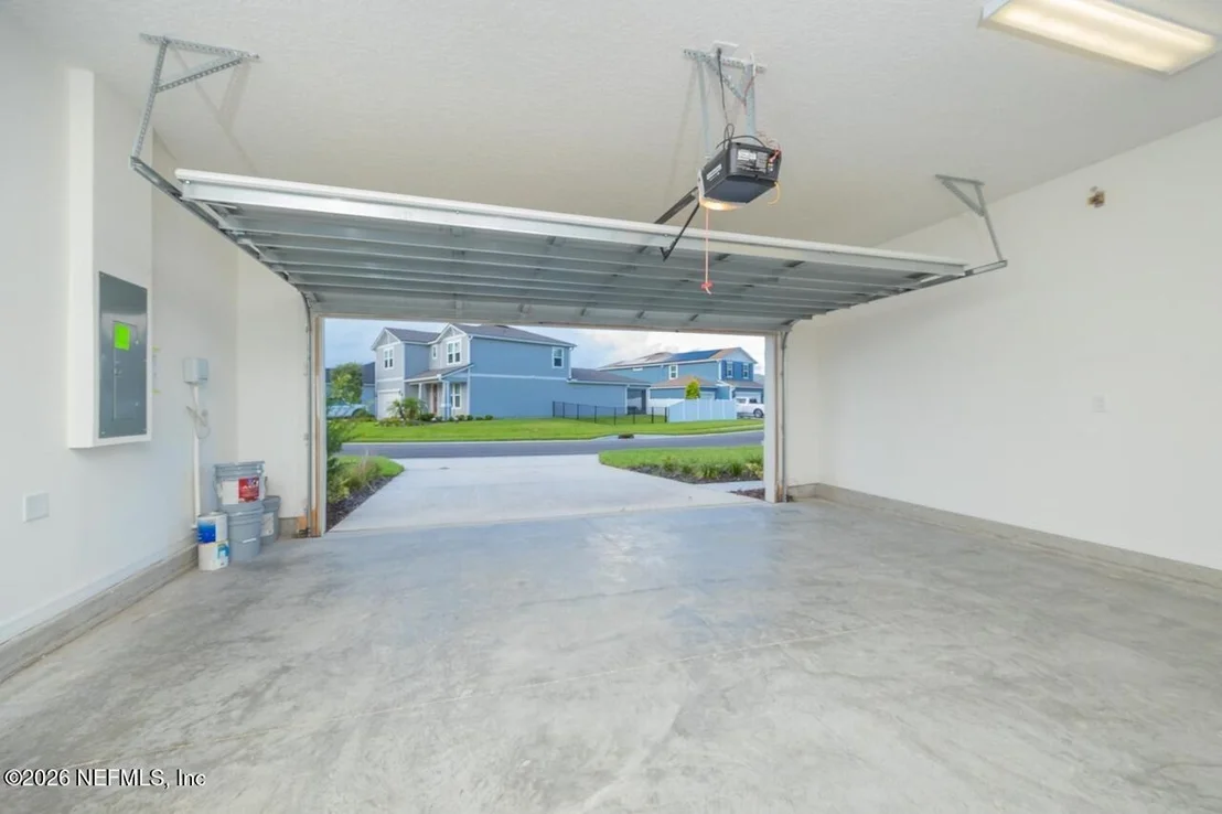 Photo of 127 SHELL CREEK Court
