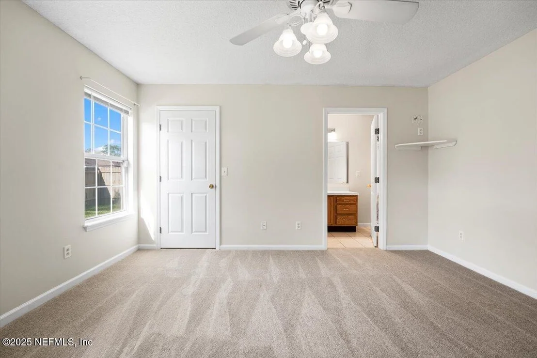 Photo of 501 FOX RUN Circle