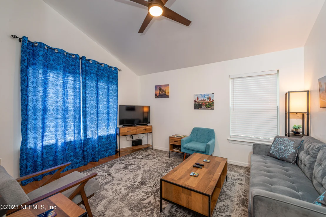 Photo of 5 NESBIT Avenue