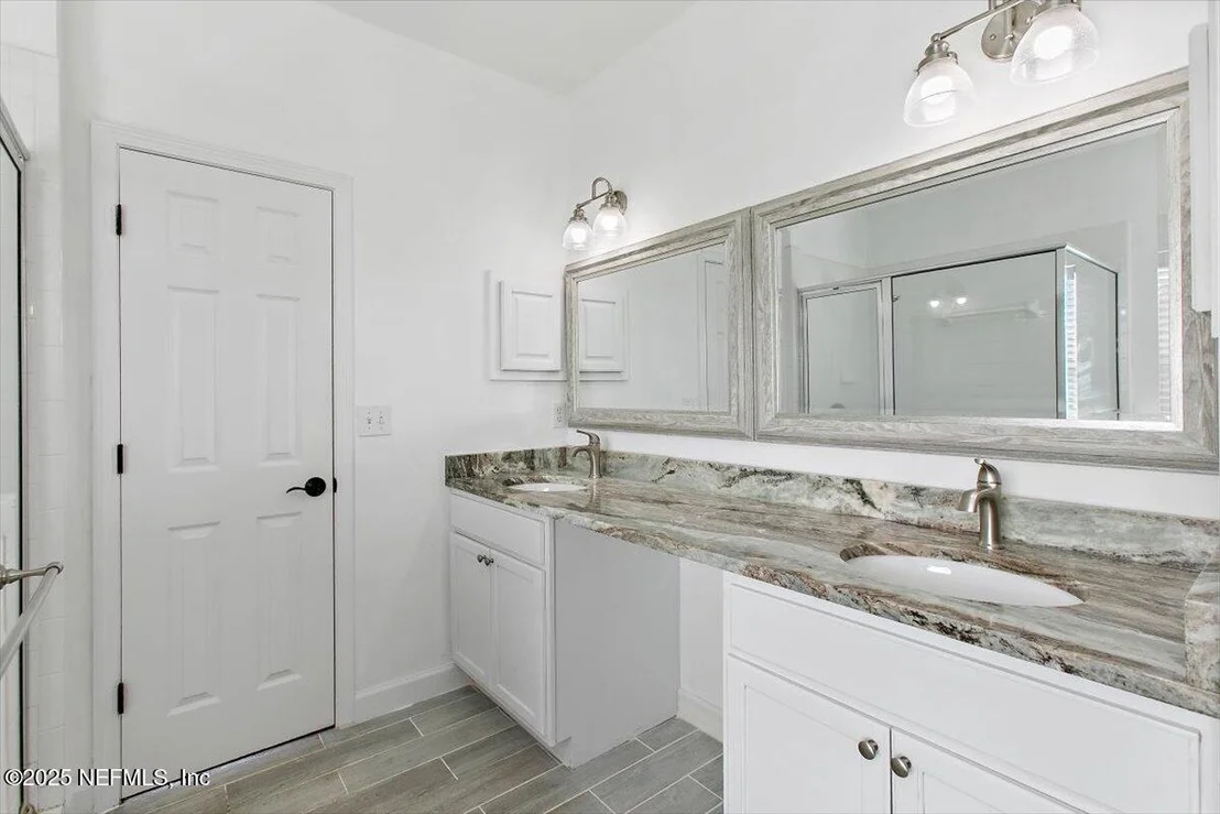 Photo of 360 SUMMIT Drive