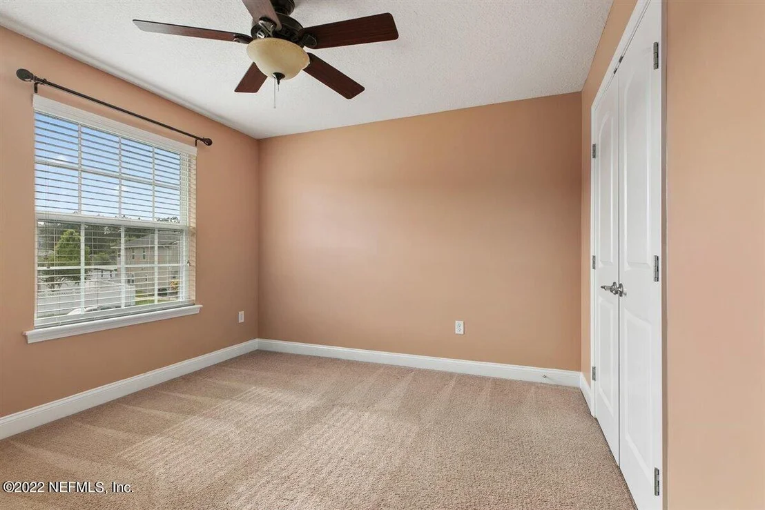 Photo of 834 GLENDALE Lane